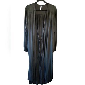 Nap Loungewear Elegant Black Long-Sleeve Robe Size Large Comfort